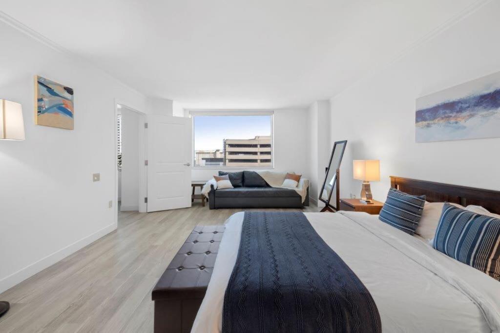 Apartment Cozysuites Two Modern On The Boardwalk Atlantic City